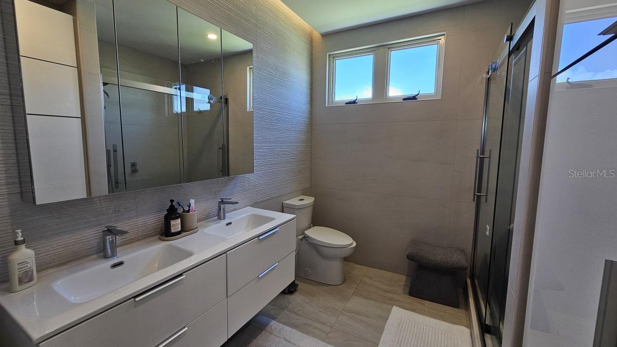 677 Lavanda Property Photo 19