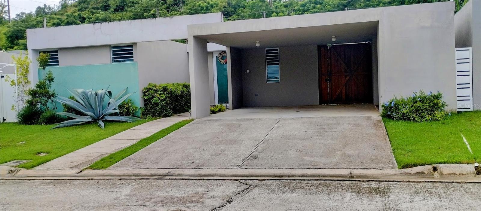 Gurabo County Real Estate Listings Main Image