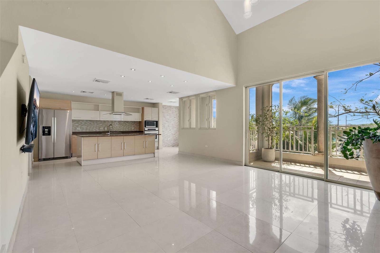 Guaynabo County Real Estate Listings Main Image