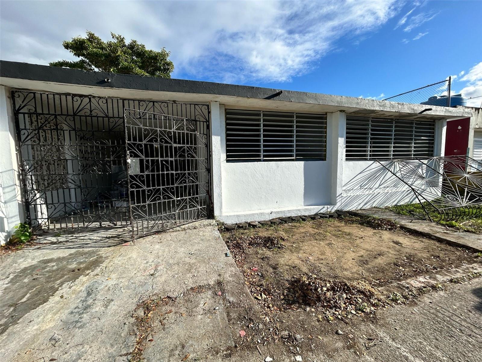 Pontezuela Pontezuela Ave #z1185 Property Photo