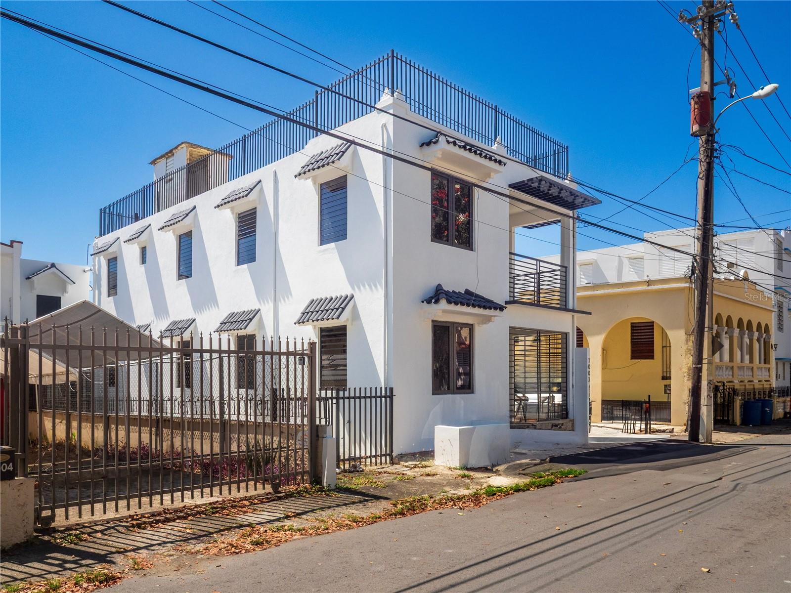 1002 Calle Madrid, Urb Santa Rita Property Photo 1