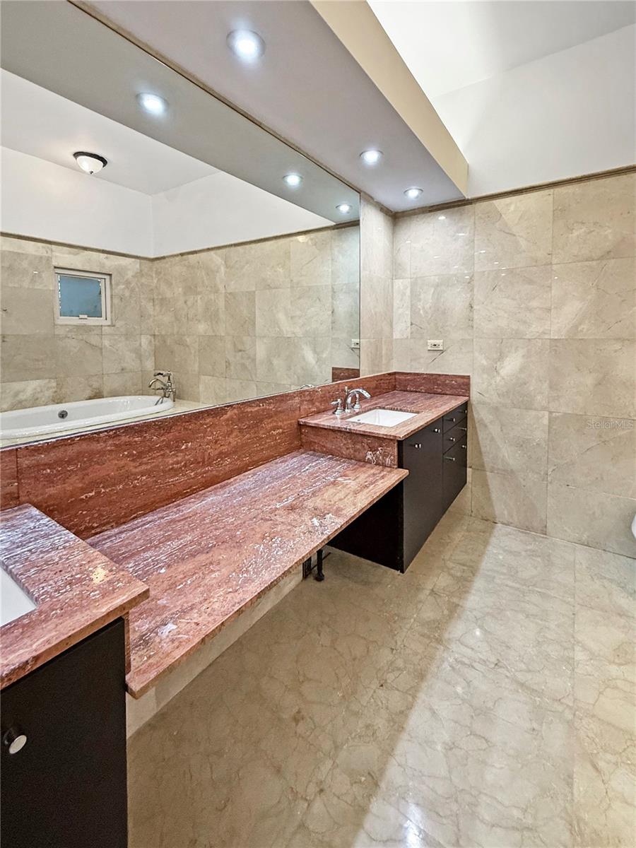 30 Paseos Las Palmas Property Photo 14