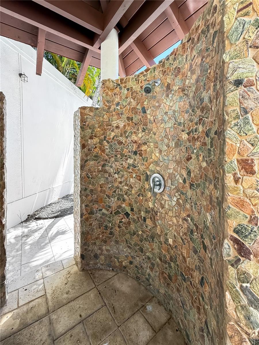 30 Paseos Las Palmas Property Photo 29
