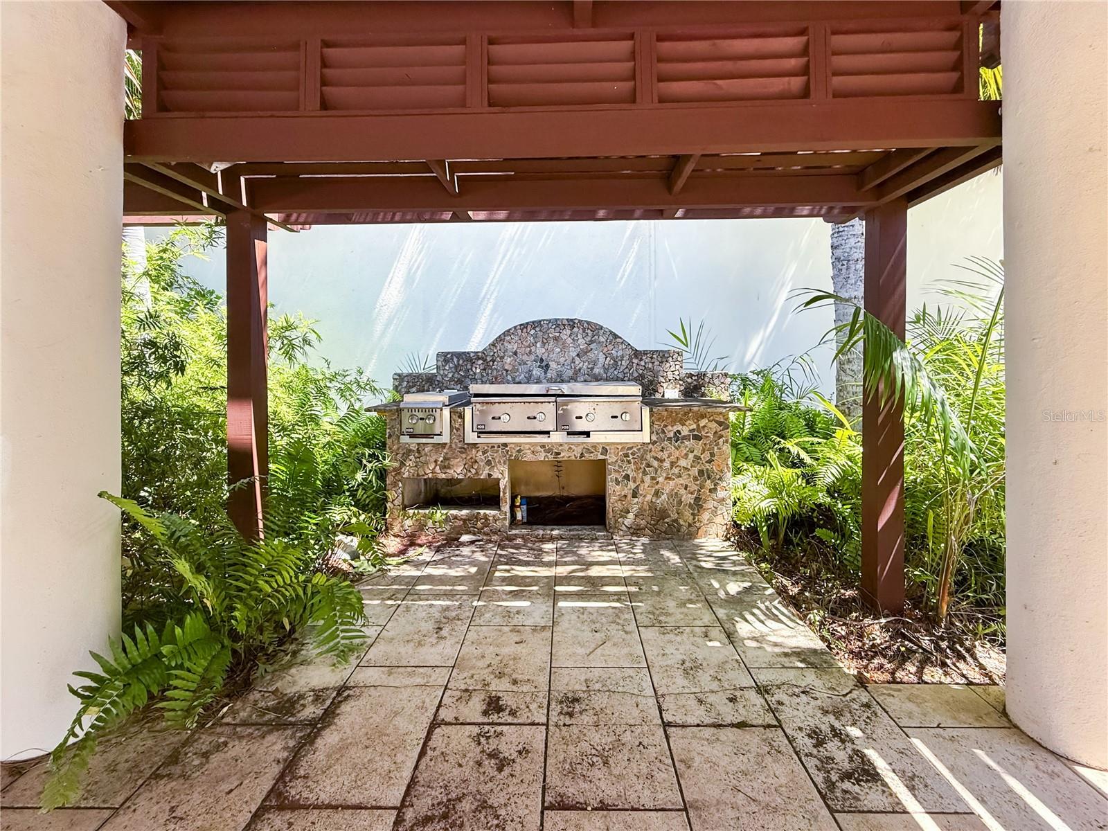 30 Paseos Las Palmas Property Photo 39