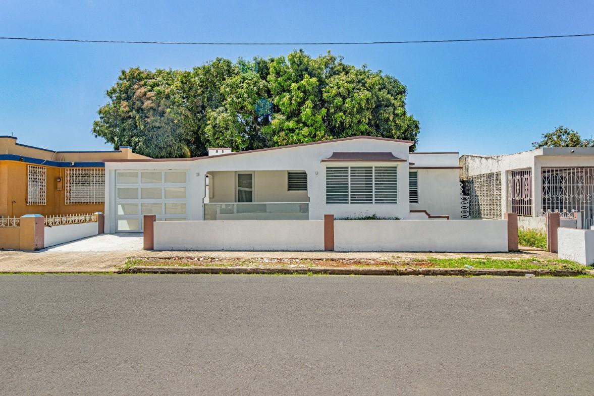 343 Urb Hermanas Davila Property Photo