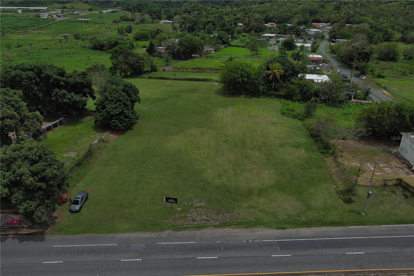 Carretera #2 Km/hm 106,9 Property Photo