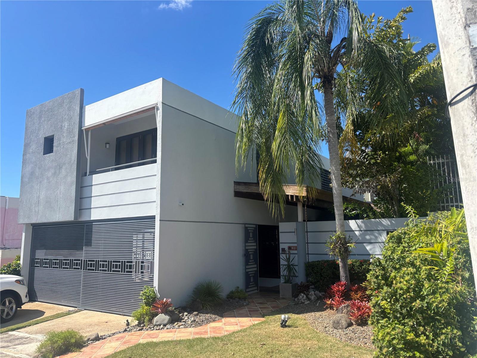 W 4-14 Calderón De La Barca Property Photo 3