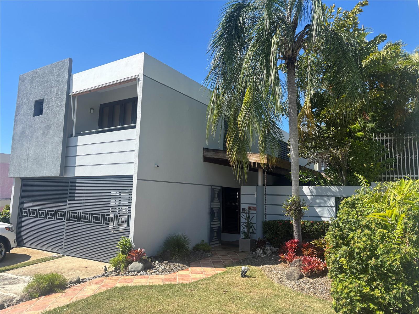 W 4-14 Calderón De La Barca Property Photo 4