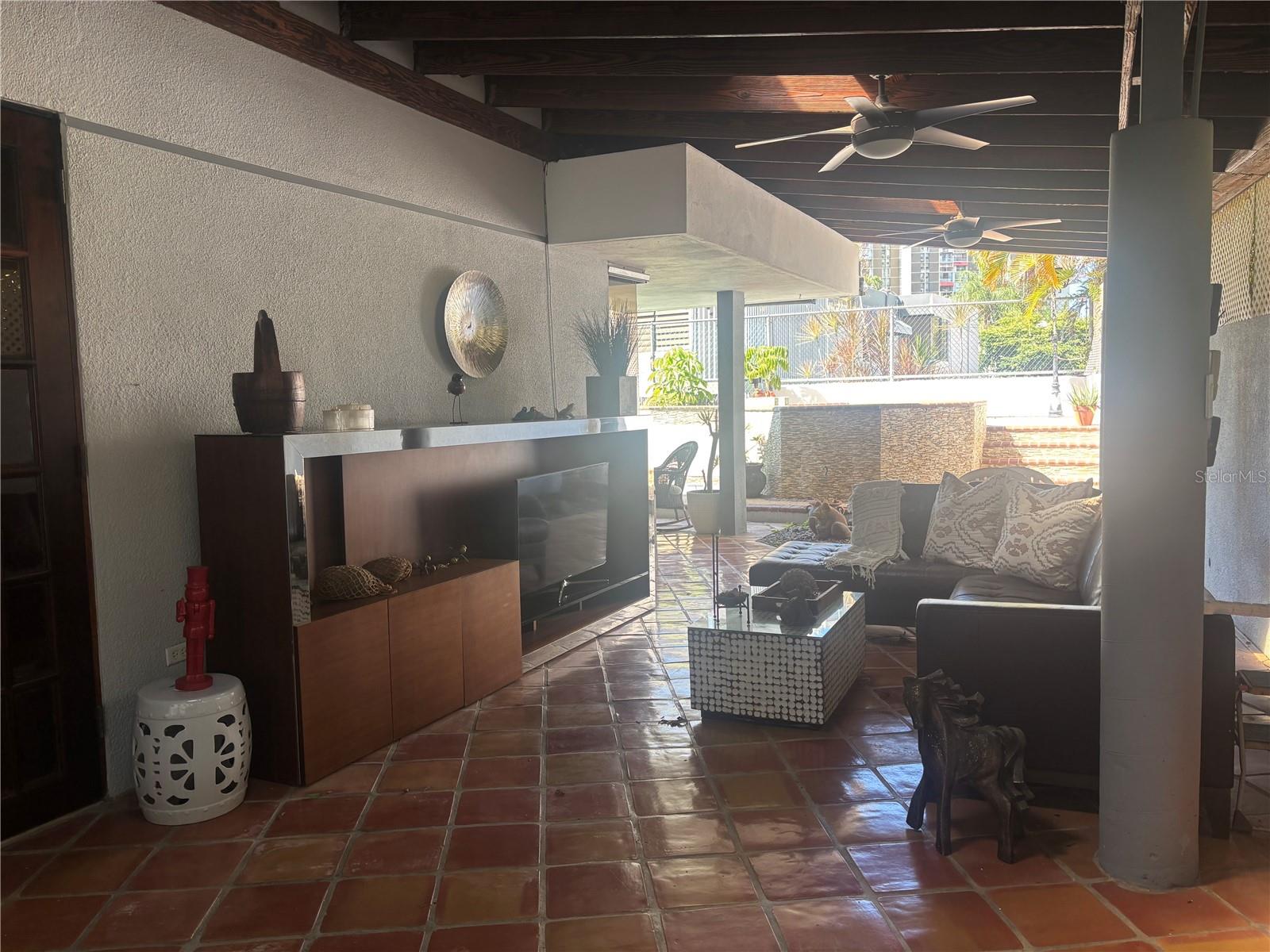 W 4-14 Calderón De La Barca Property Photo 6