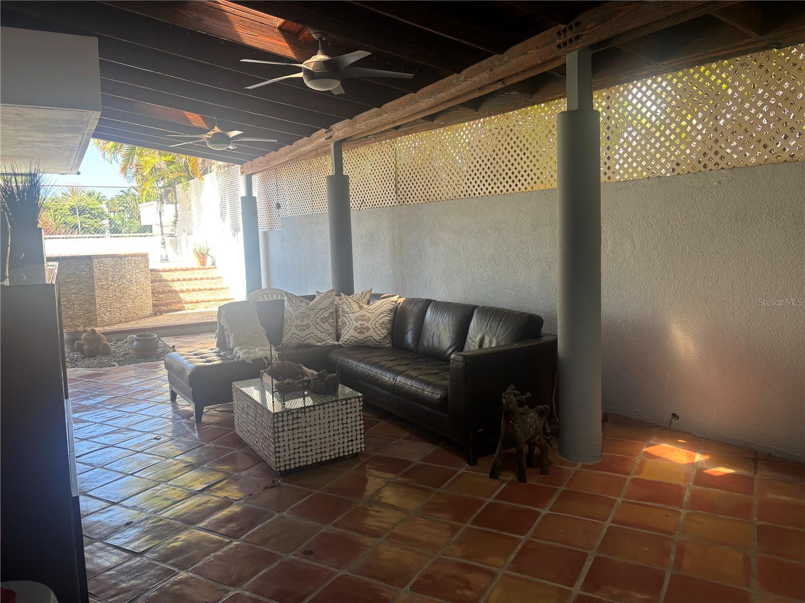 W 4-14 Calderón De La Barca Property Photo 7