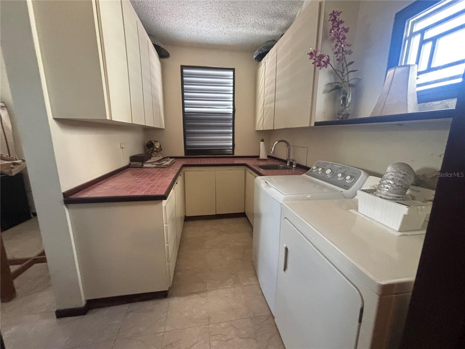 W 4-14 Calderón De La Barca Property Photo 45