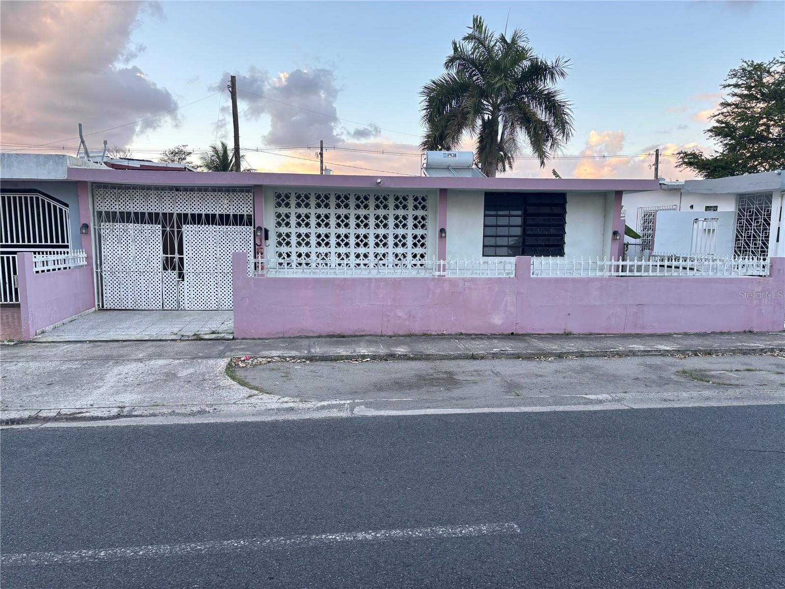 Ave Jorge Vazquez Urb. Vistamar J662 Property Photo 1