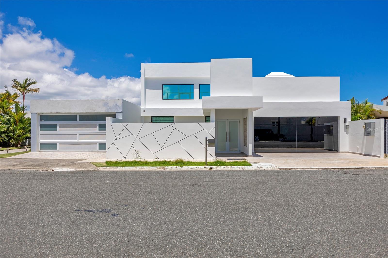 H5 Vistamar Marina #h5 Property Photo