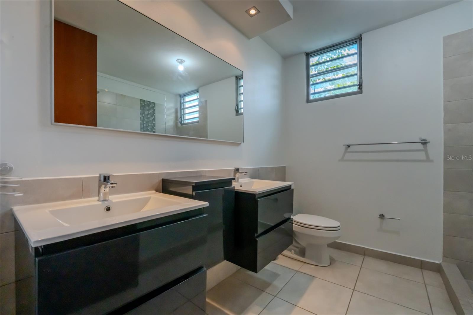 70 Condominio Alamanda Oeste #5172 Property Photo 8
