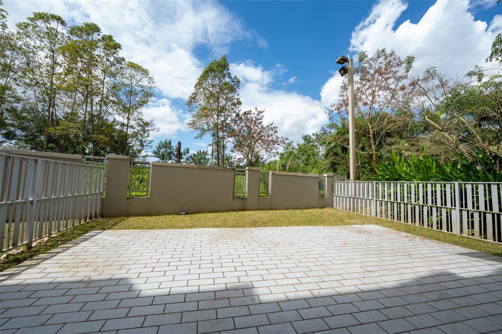 70 Condominio Alamanda Oeste #5172 Property Photo 12