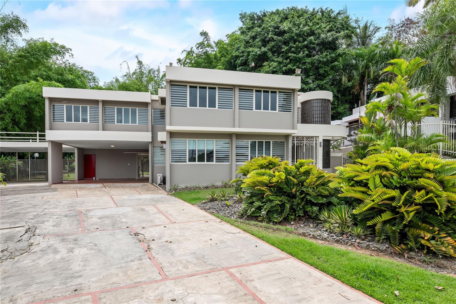 2 Calle 2 Tintillo Hills #606 Property Photo 2