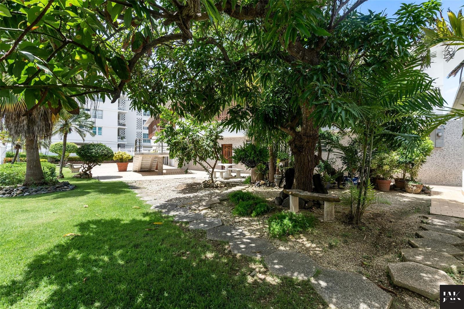 20 Amapola St Property Photo 13