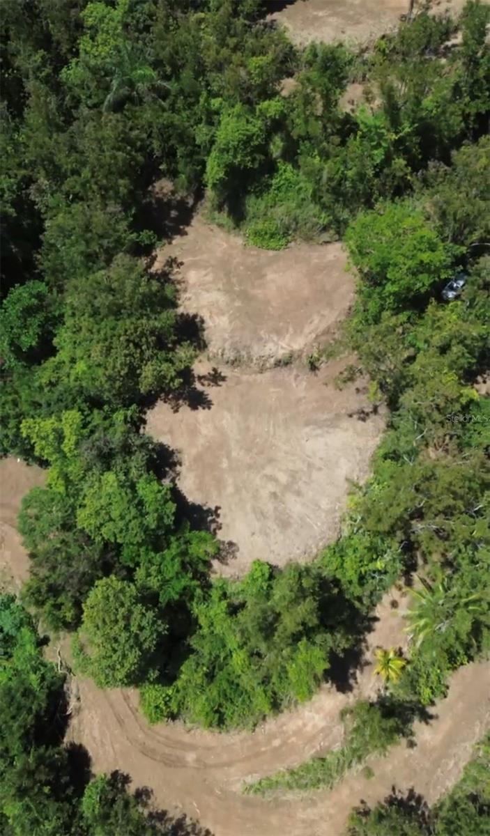 Barrio Quebrada Property Photo 1