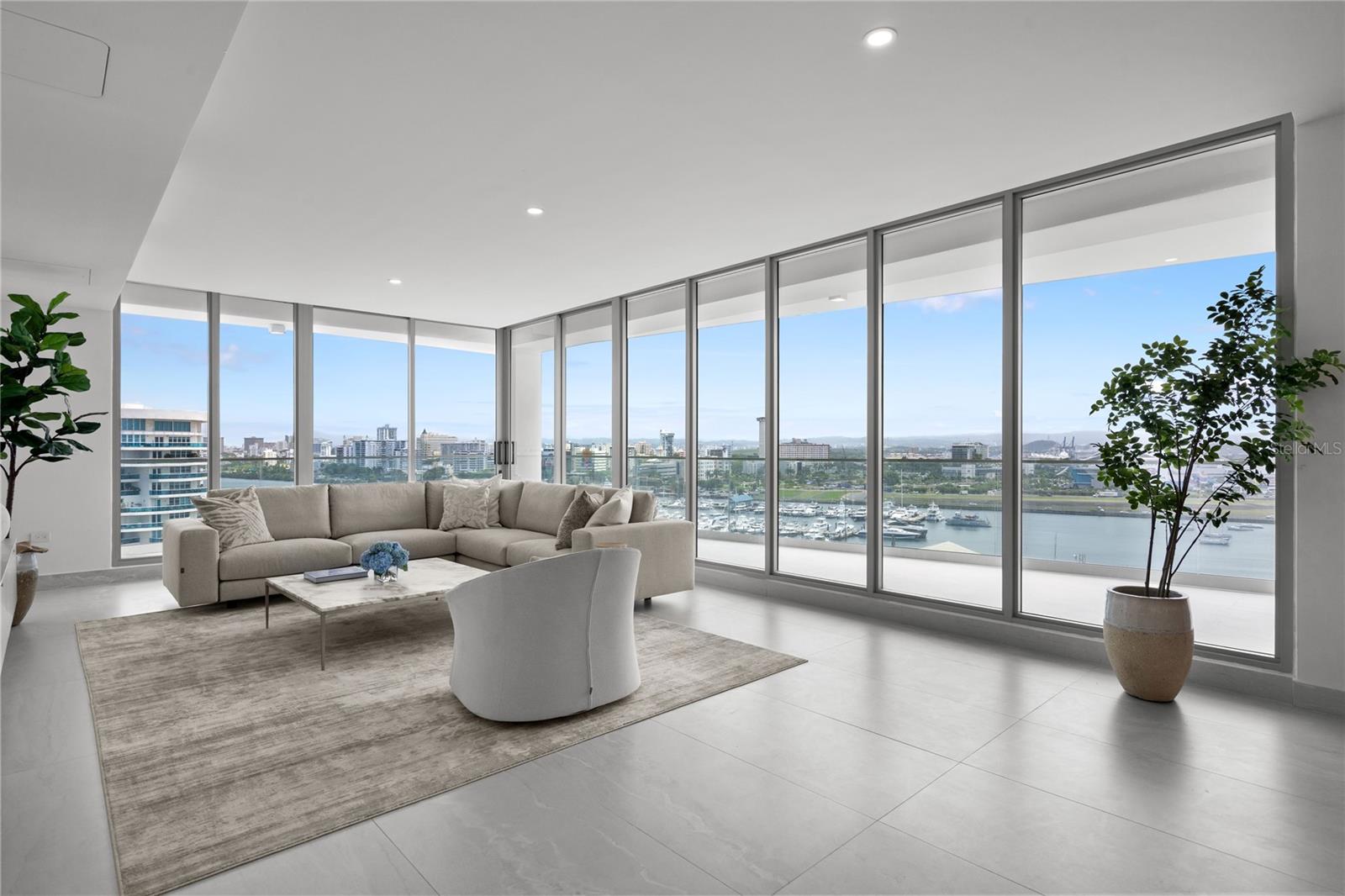 Le Parc 1402 540 Av. De La Constitución #1402 Property Photo 1