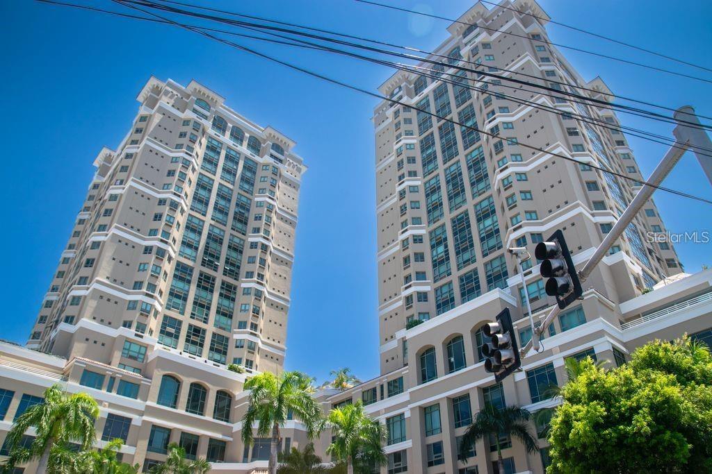 103 AVENUE DE DIEGO #1802