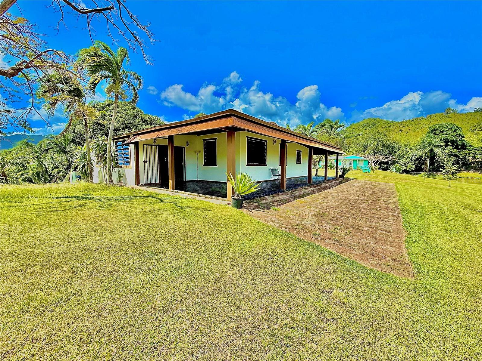 Bo Palmas Call 7 Sector Sunset Park Property Photo 1