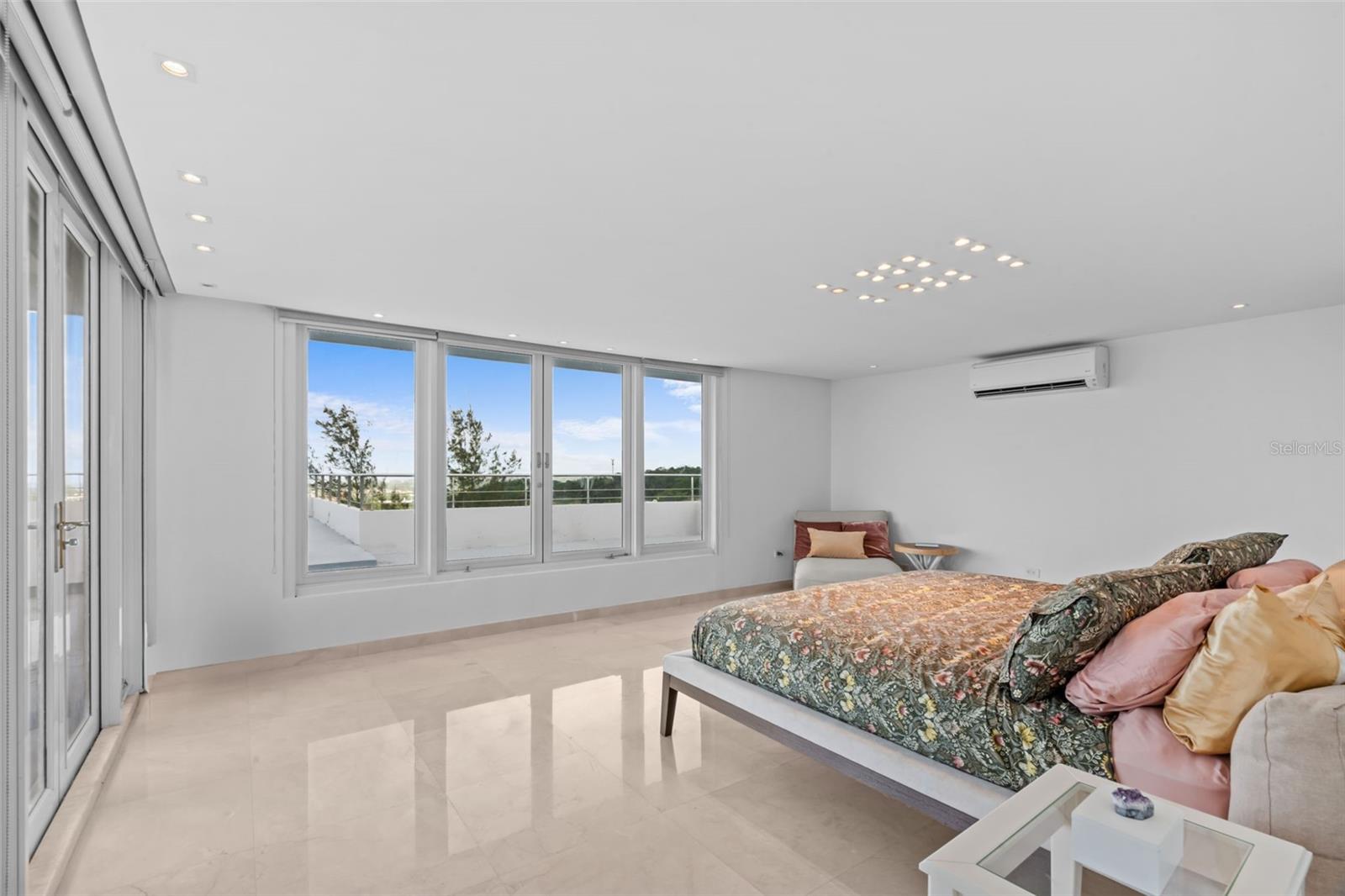 7 La Roca Street Beverly Hills Property Photo 11