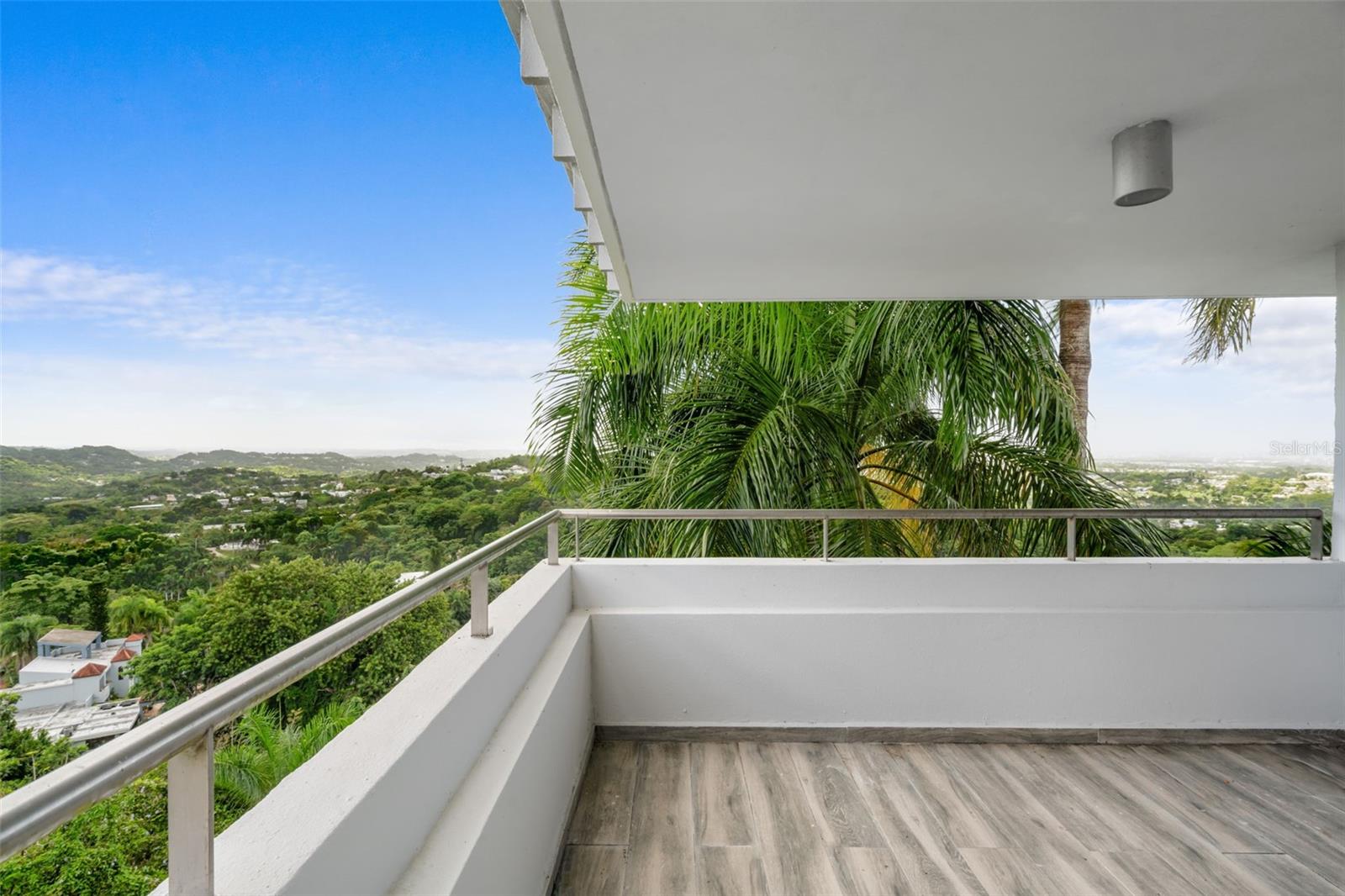 7 La Roca Street Beverly Hills Property Photo 15