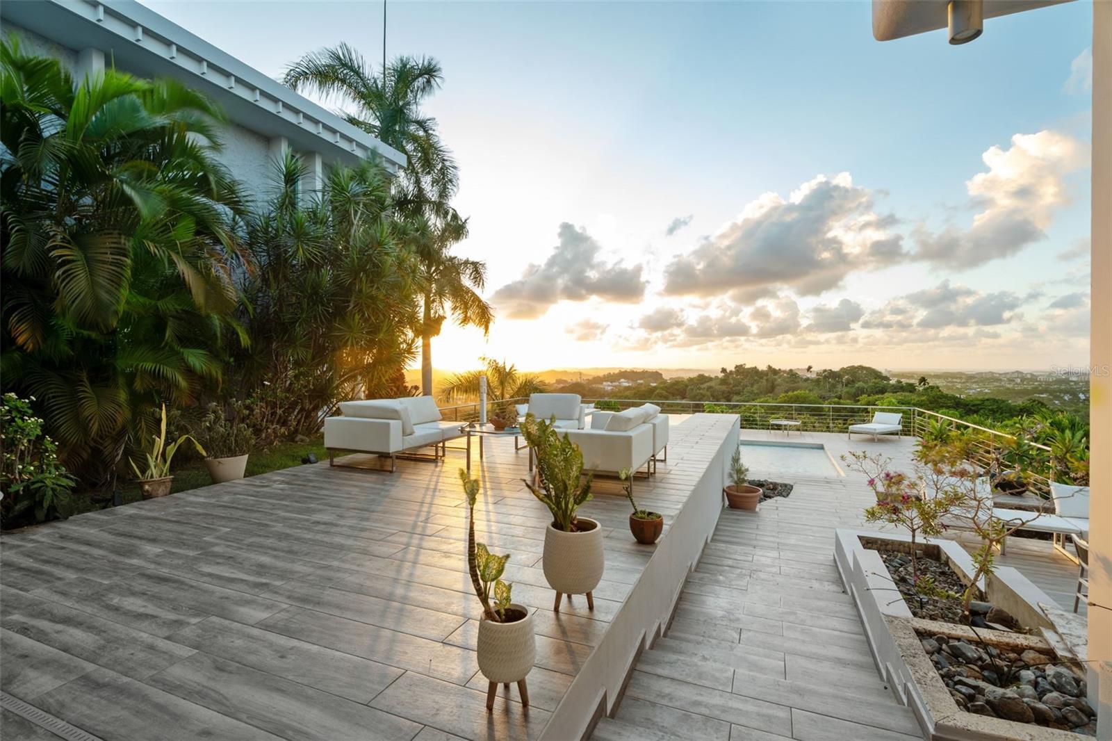 7 La Roca Street Beverly Hills Property Photo 22