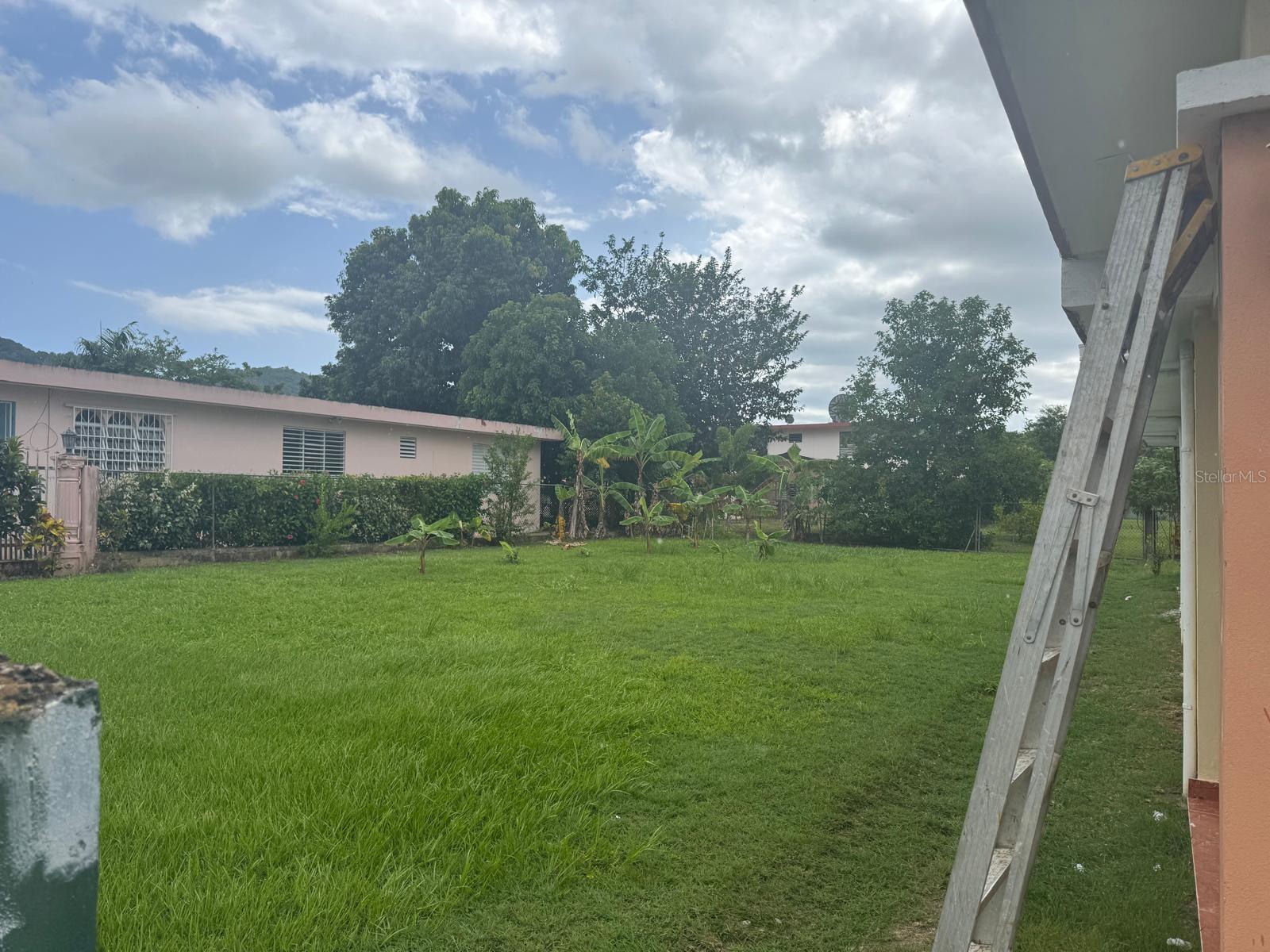 Urb. Monte Grande Calle Esmeralda Property Photo 1