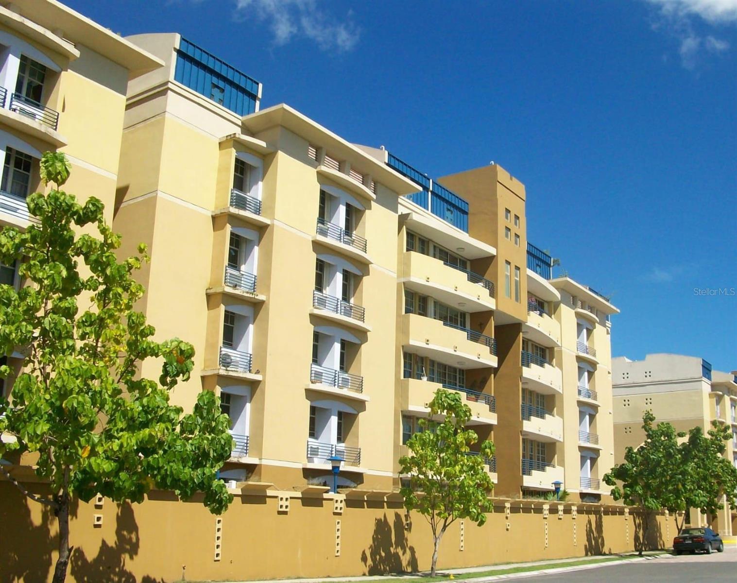 2-502 VALLE SANTA CECILIA #502