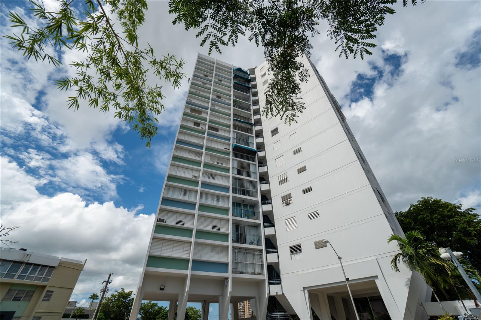 862 Esteban Gonzalez #14b Property Photo 1