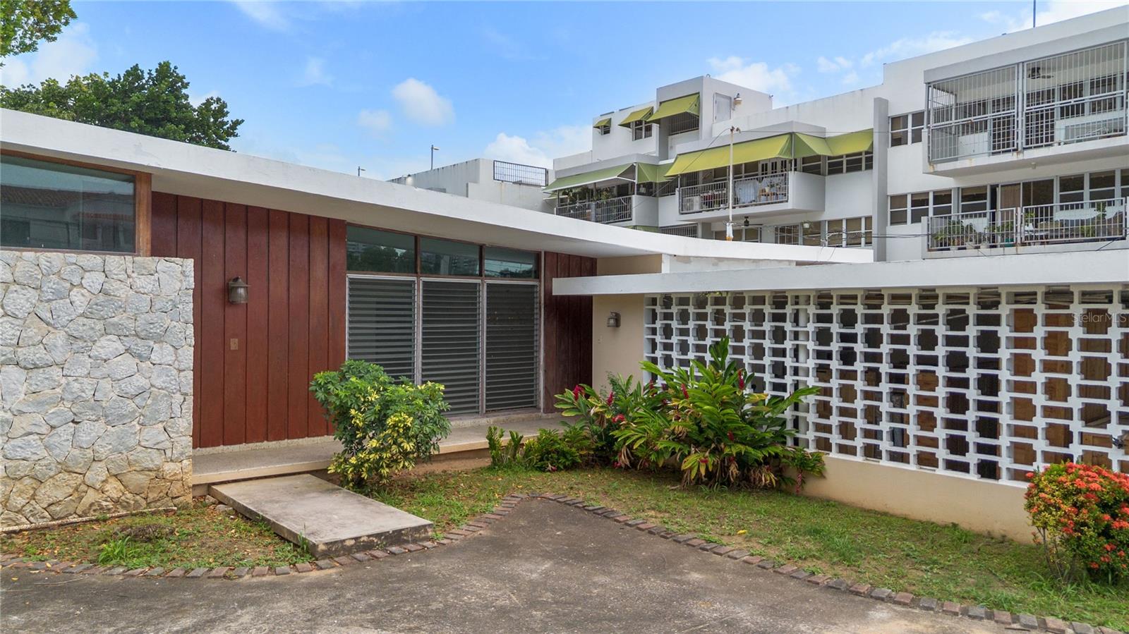465 Avenida Sagrado Corazon Property Photo 1
