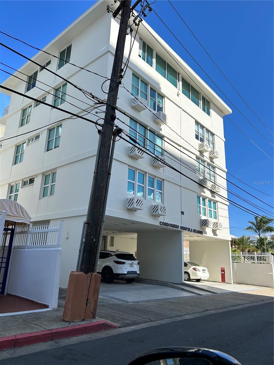 18 Amapola St #3 Property Photo 1