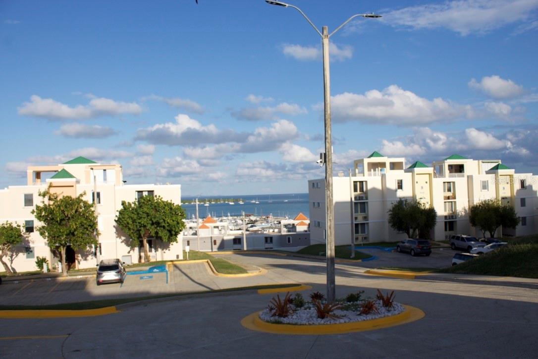 Codominium Vista Real #9 Property Photo 1