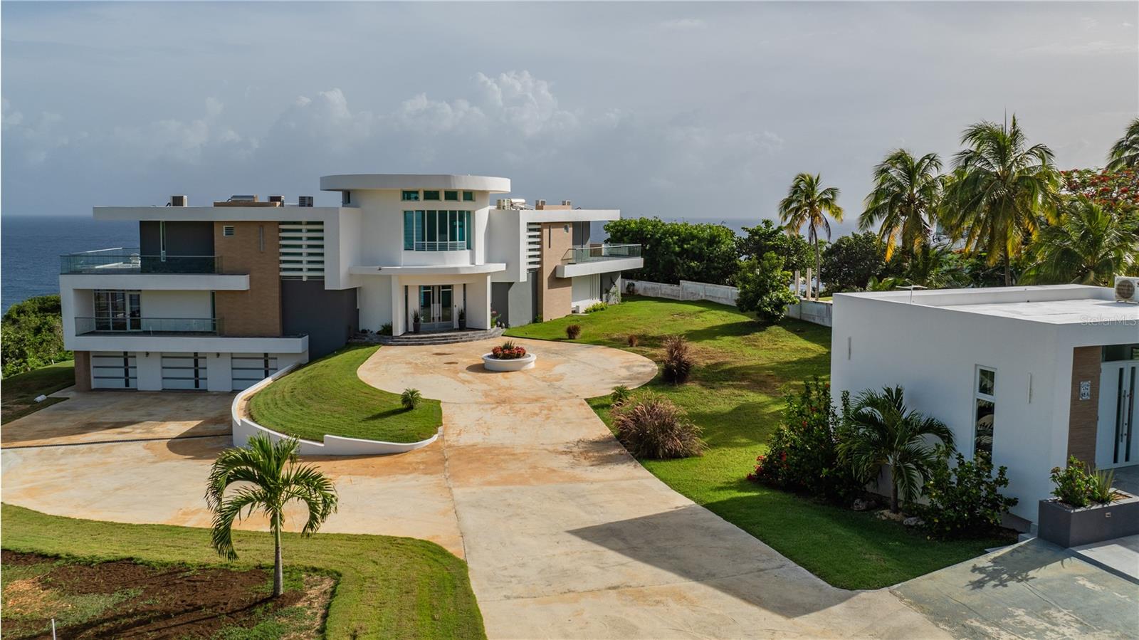 991 Calle Estacion Property Photo 1
