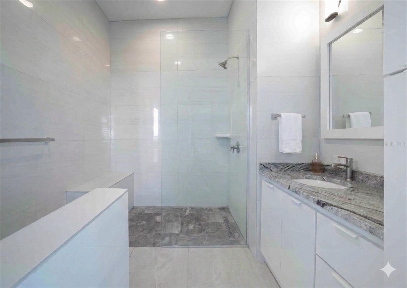 991 Calle Estacion Property Photo 33