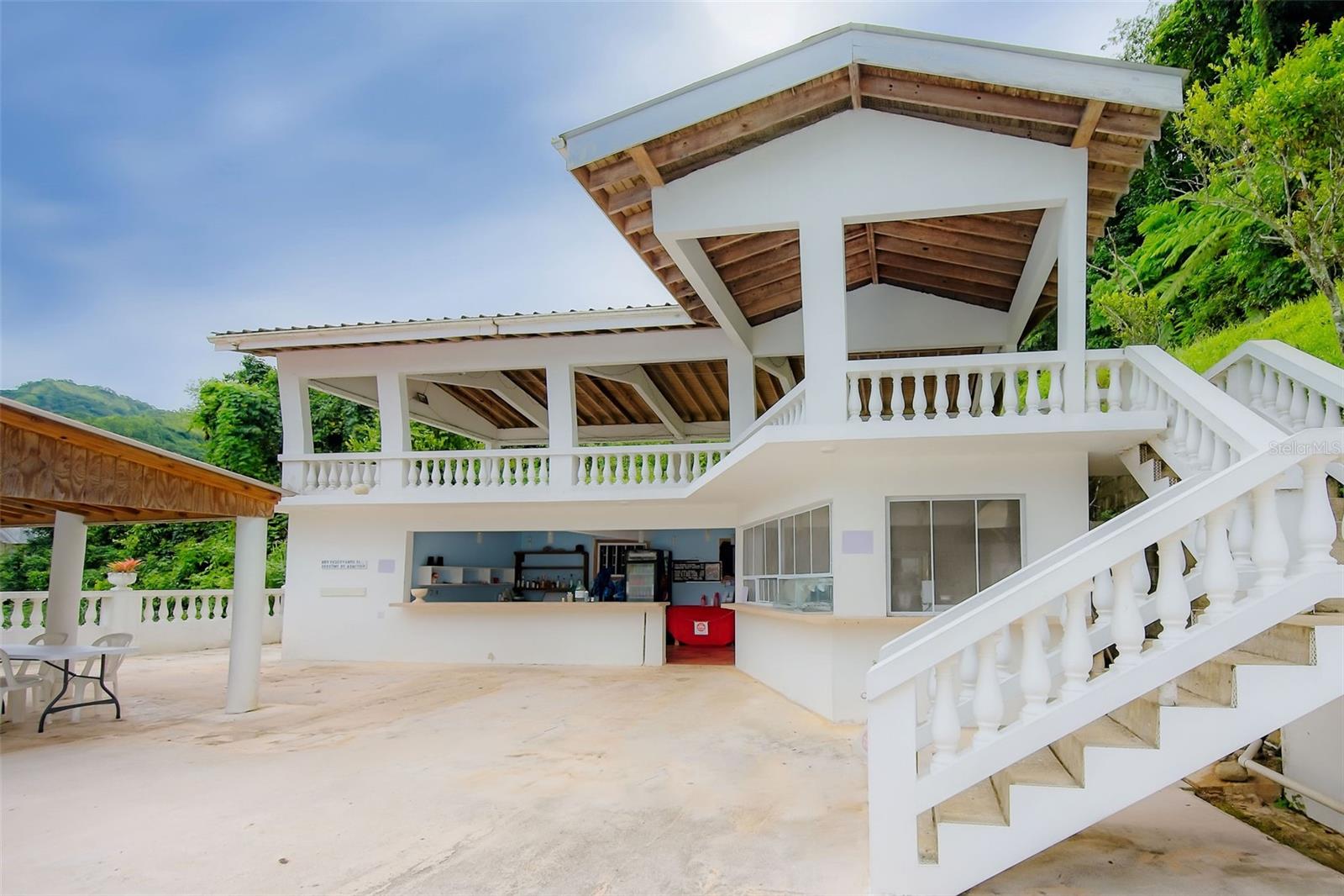 135 Villa Perez Property Photo 24