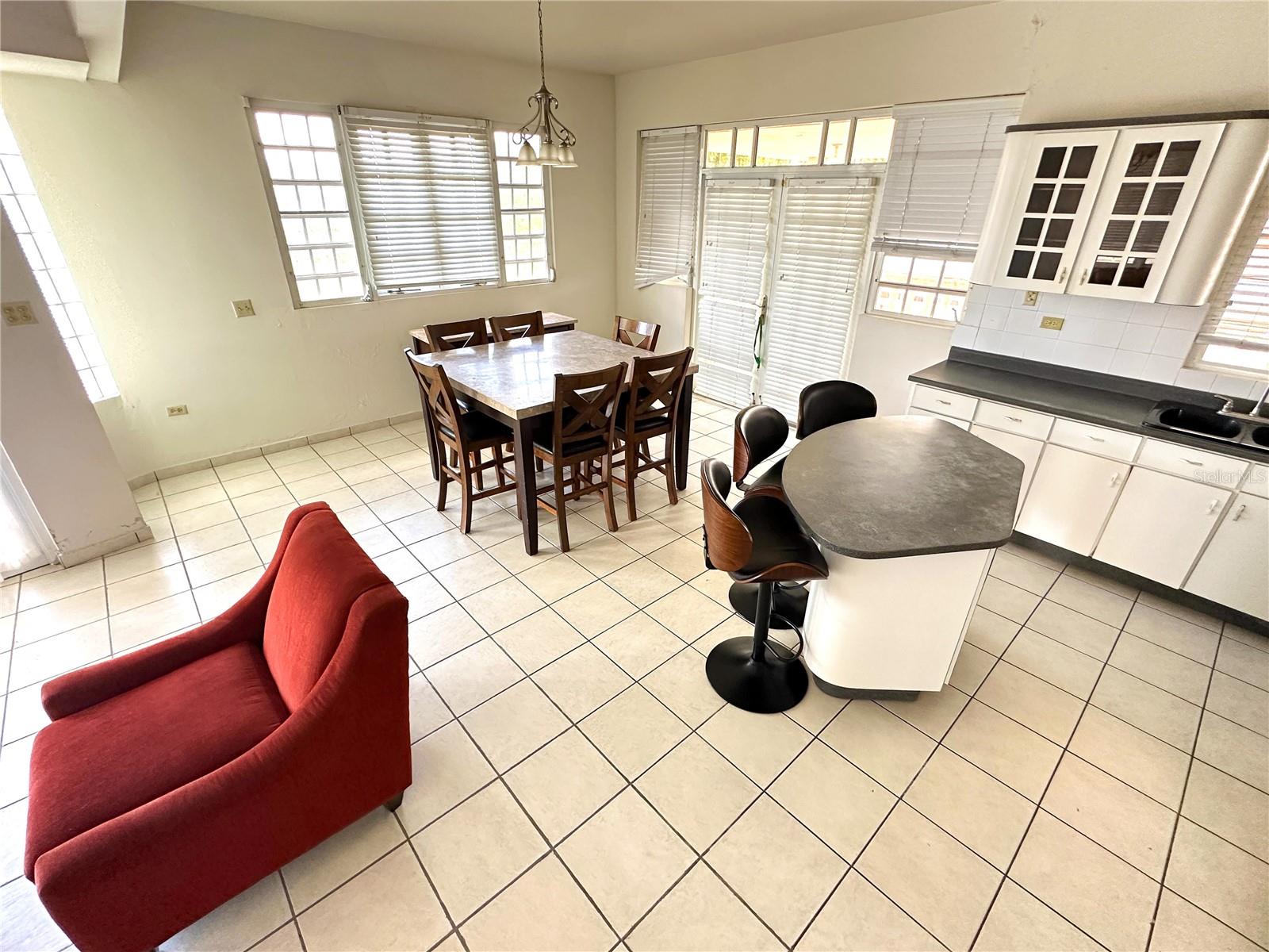 C1 3 St W Estancias Property Photo 10