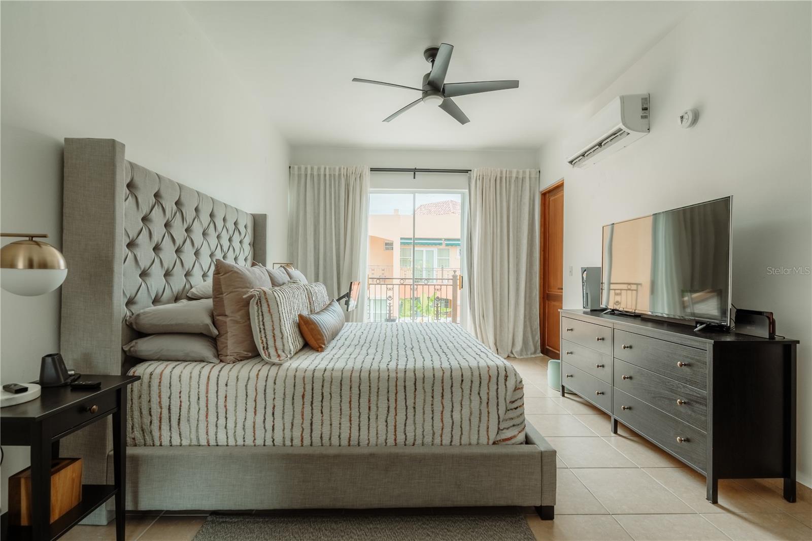3 B Property Photo 14