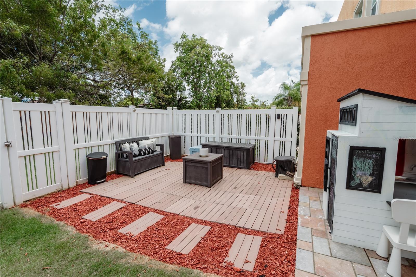 3 B Property Photo 27