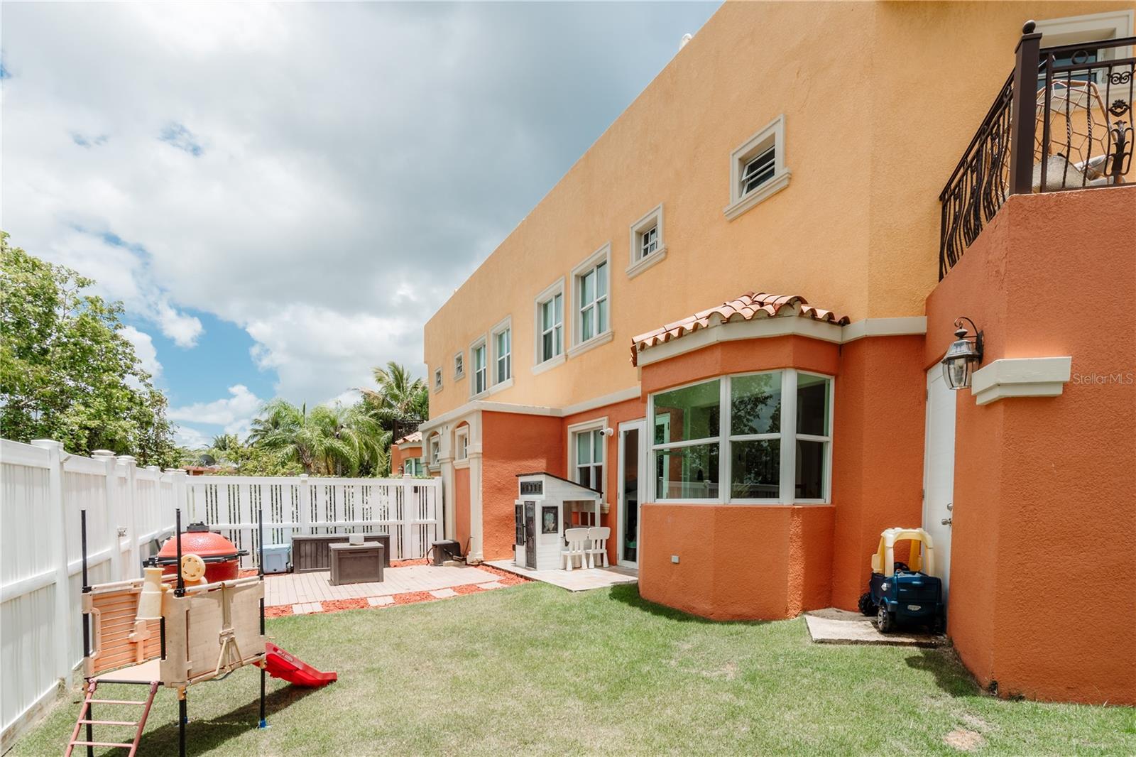 3 B Property Photo 28