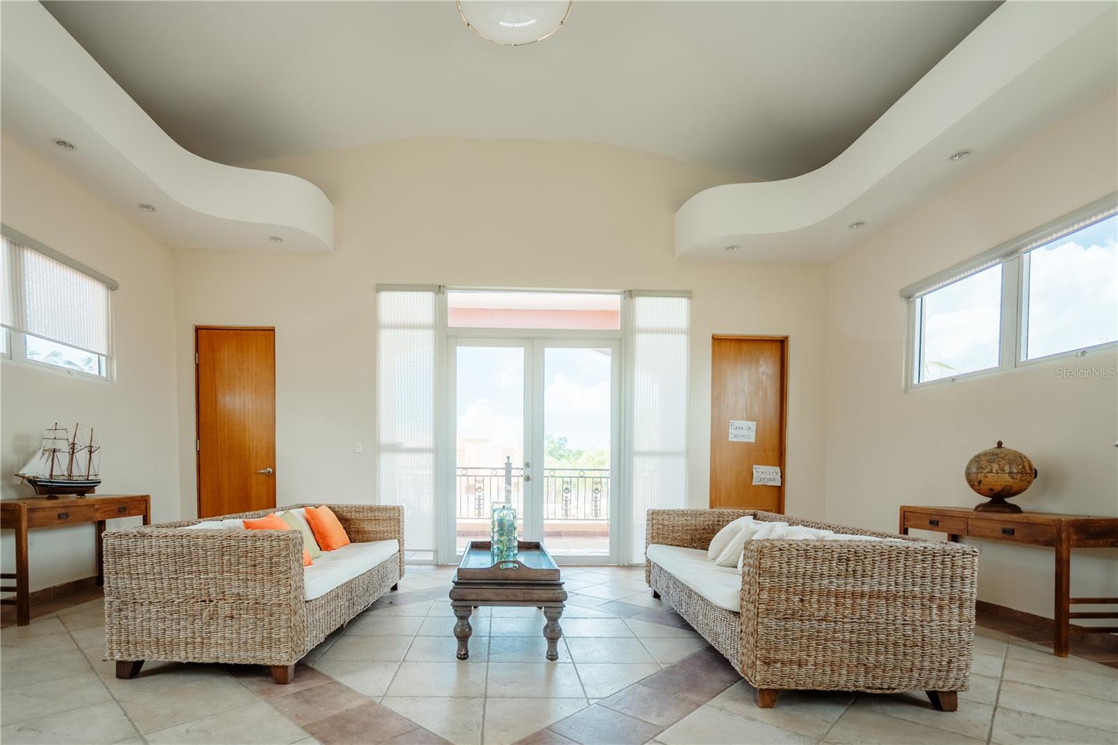 3 B Property Photo 32