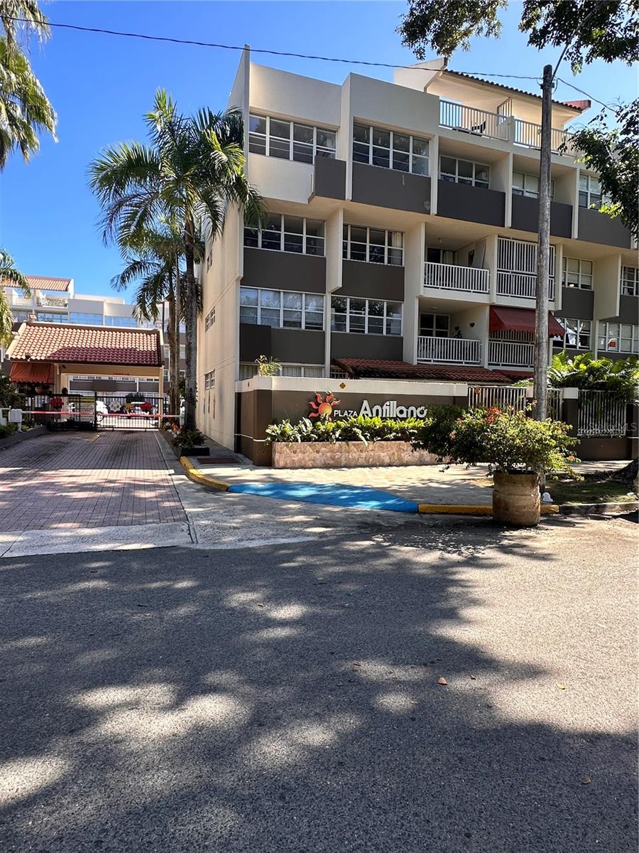 151 Teniente Cesar Gonzalez Ave #3604 Property Photo 1