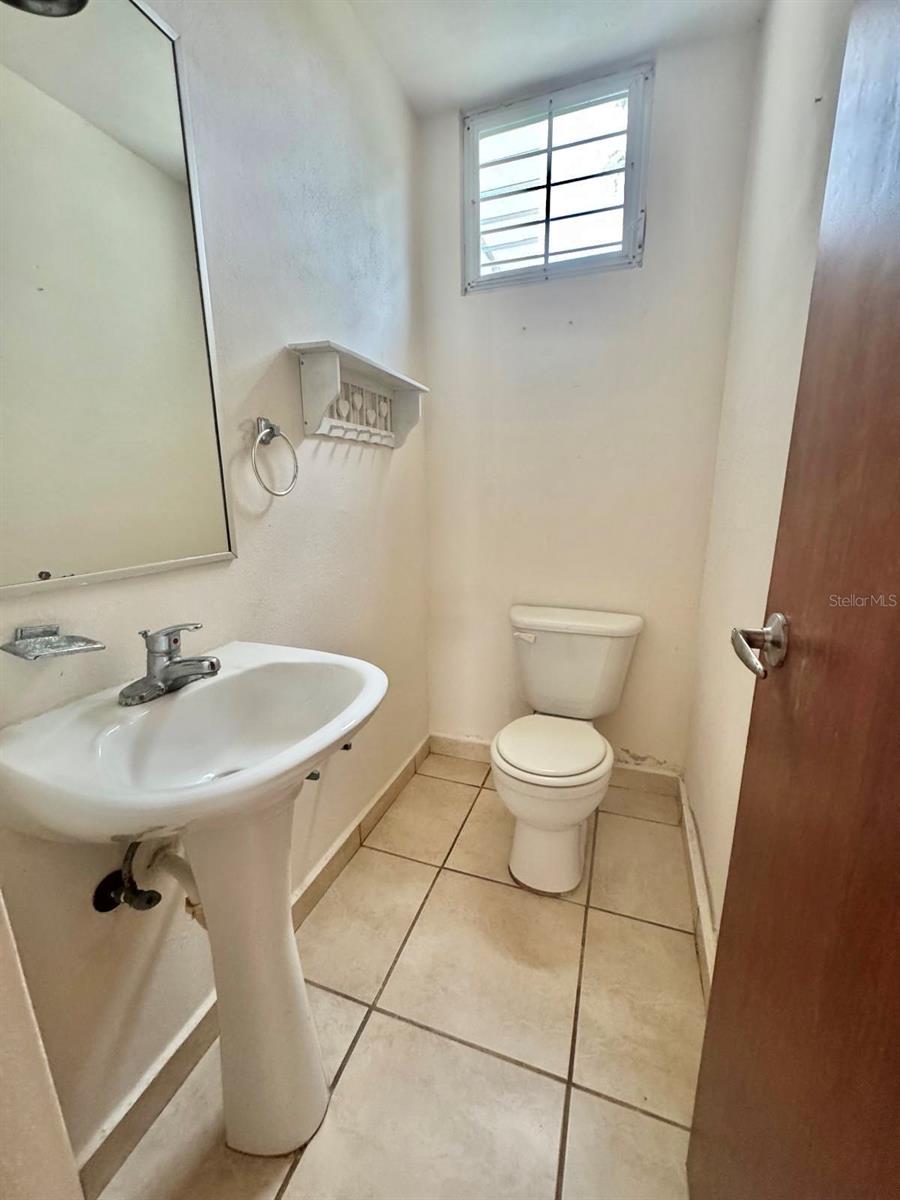 26 Vereda Ancha Property Photo 11