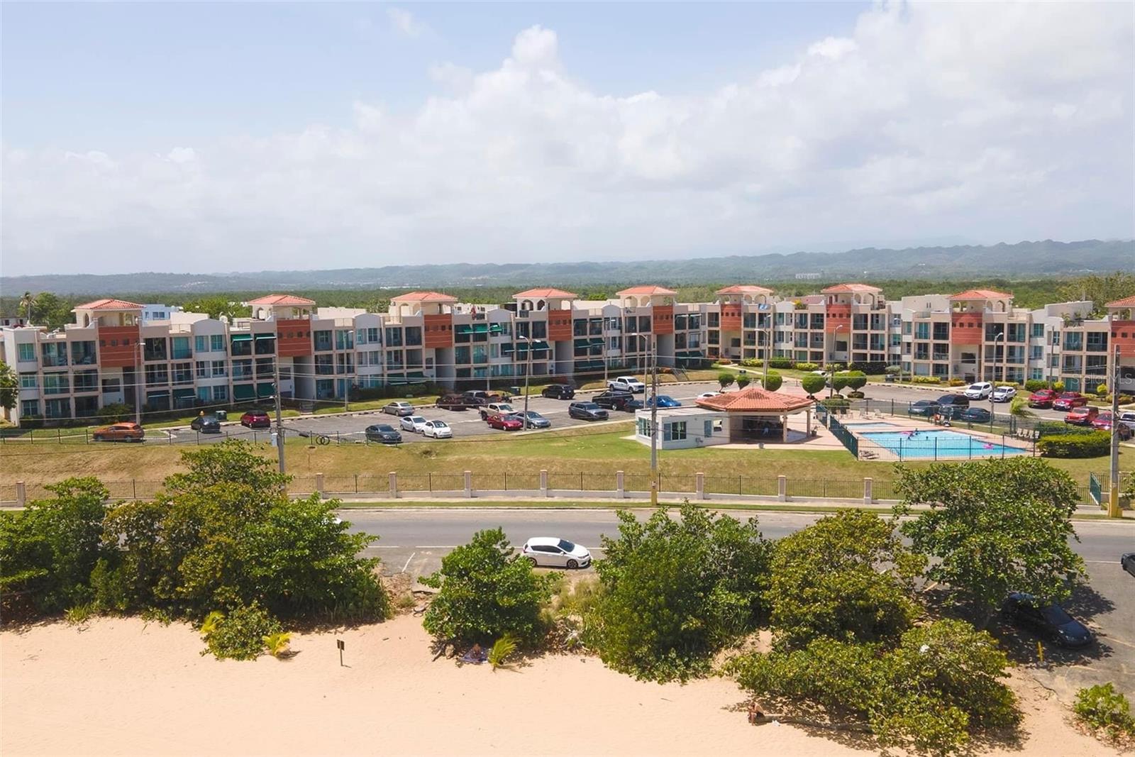 Cod. Oceania Carr 681 #h-201 Property Photo 1