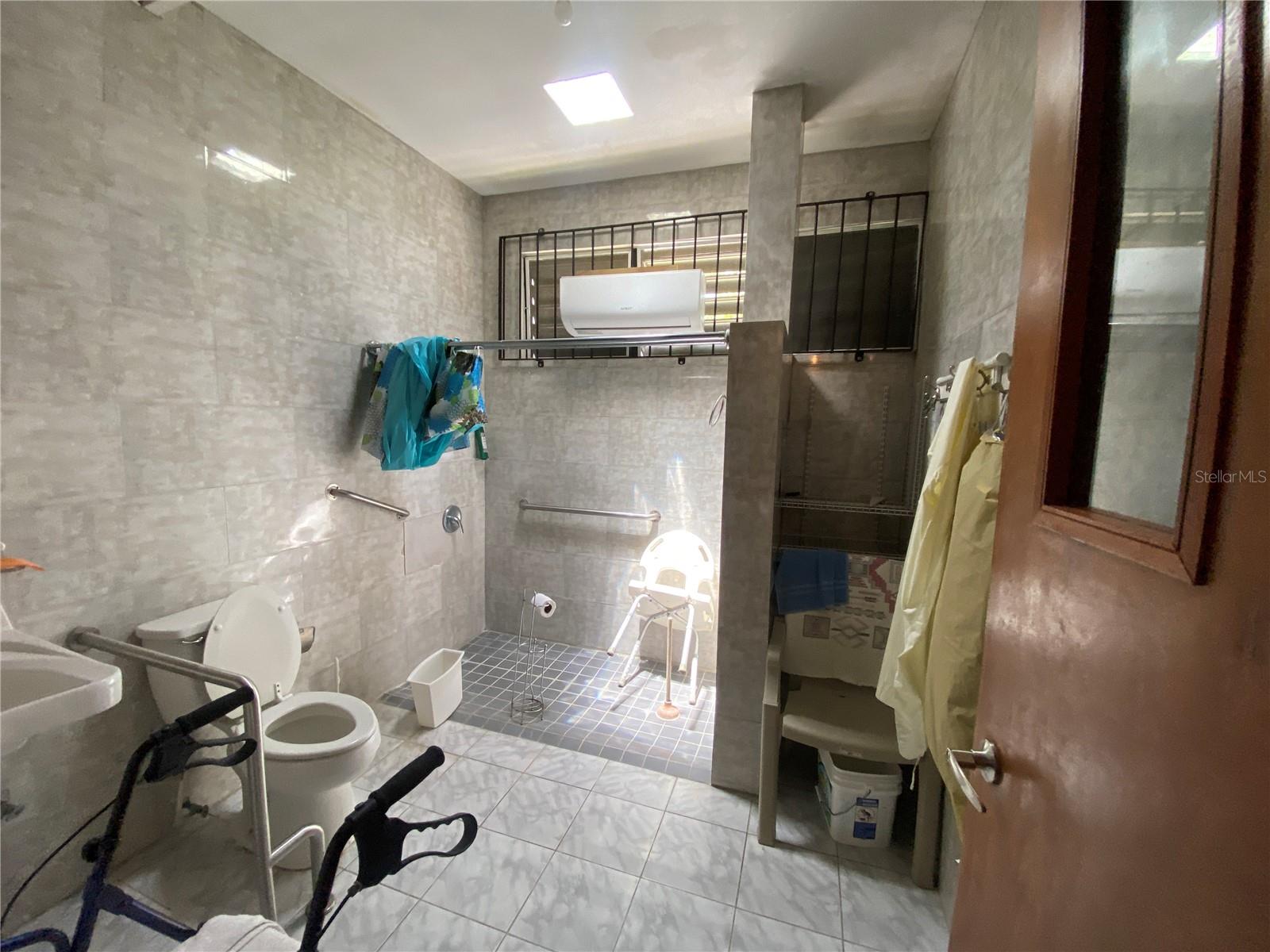 C-26 Arcenia Property Photo 34