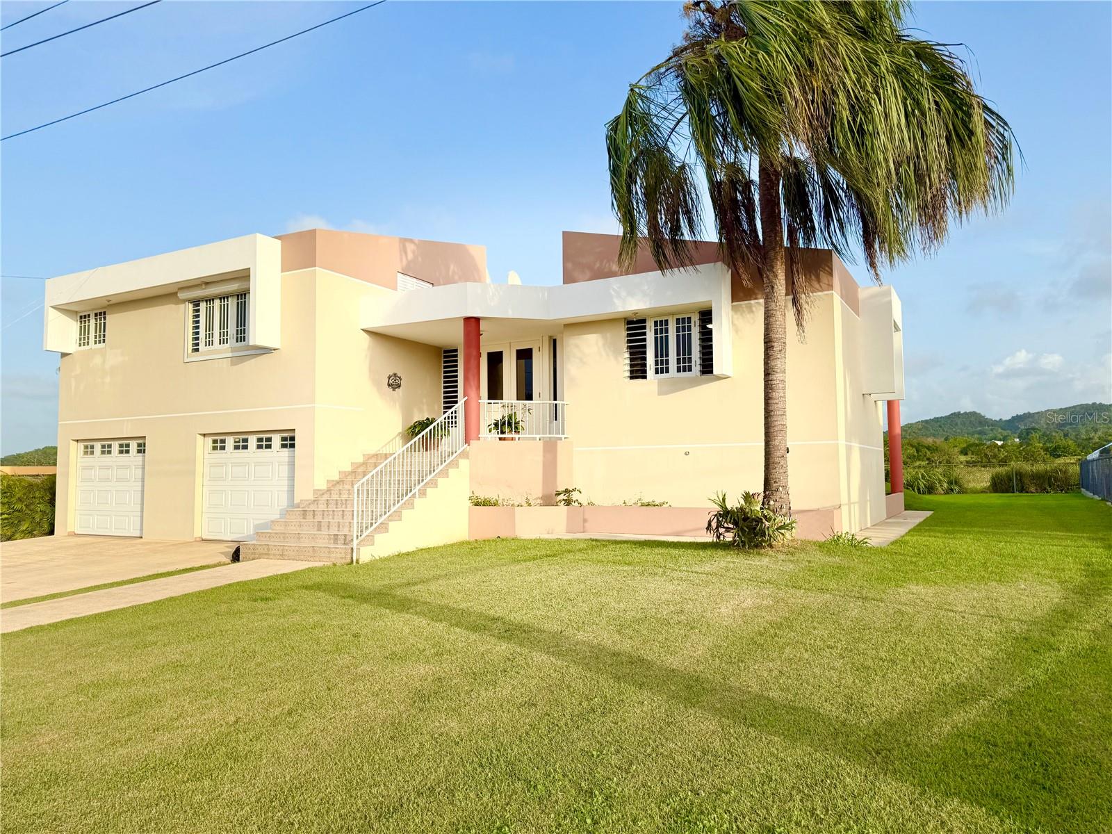 Urb. La Romana 216 Calle Franchesco Property Photo 4