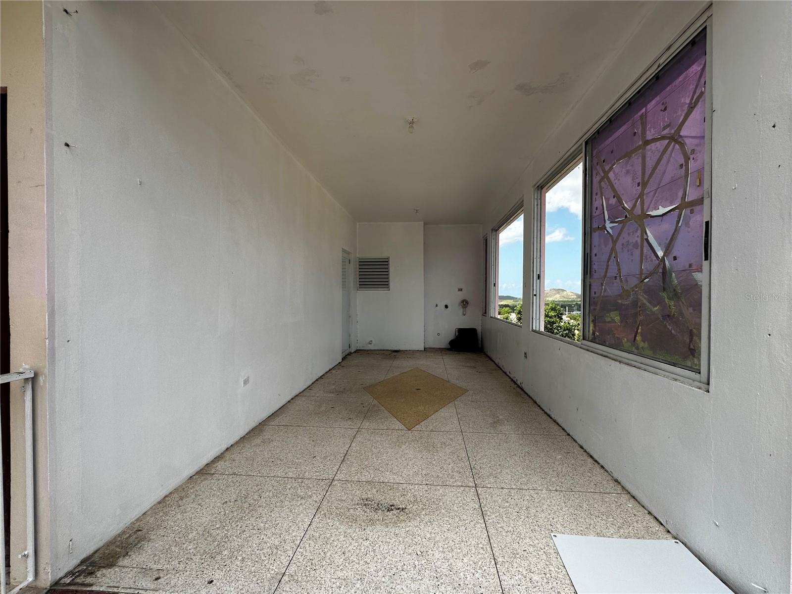 D Urb. El Eden D-7 Property Photo 6