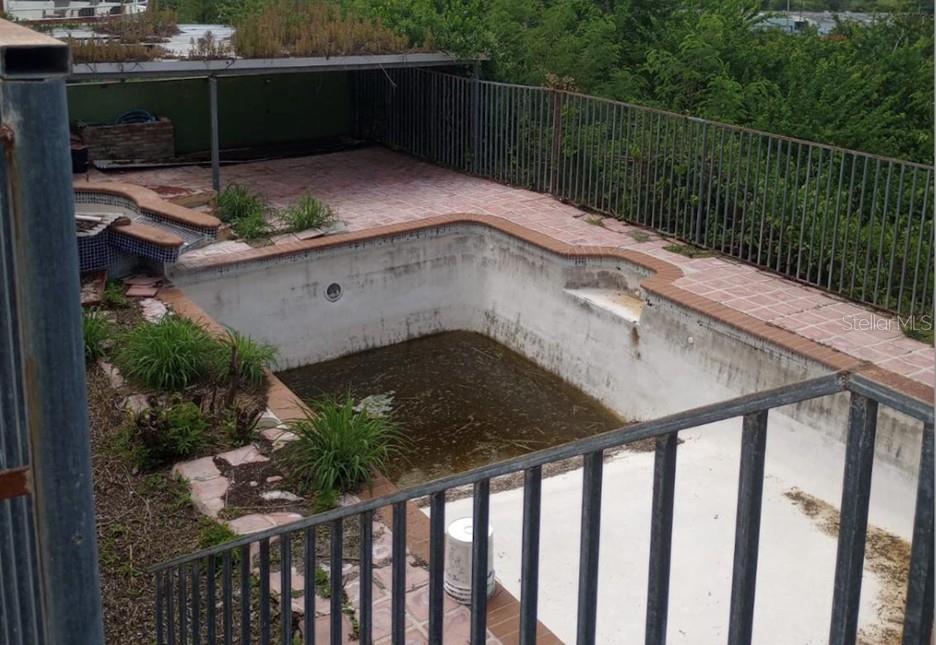 D Urb. El Eden D-7 Property Photo 10
