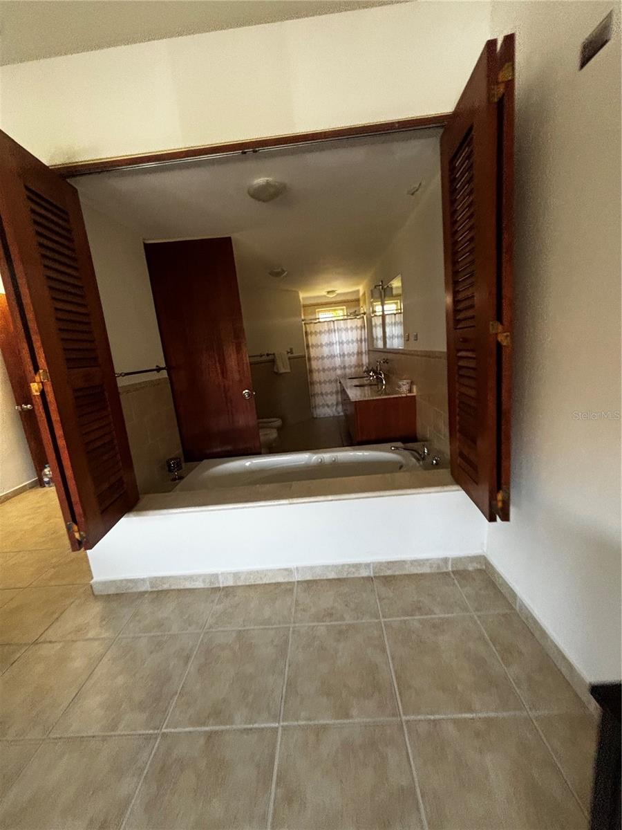 98 Via Positano #98 Property Photo 18